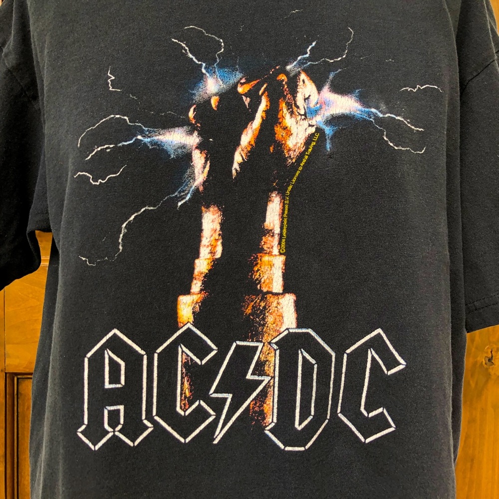 2004 Ac/Dc T-Shirt. Leidseplein Presse Bv.